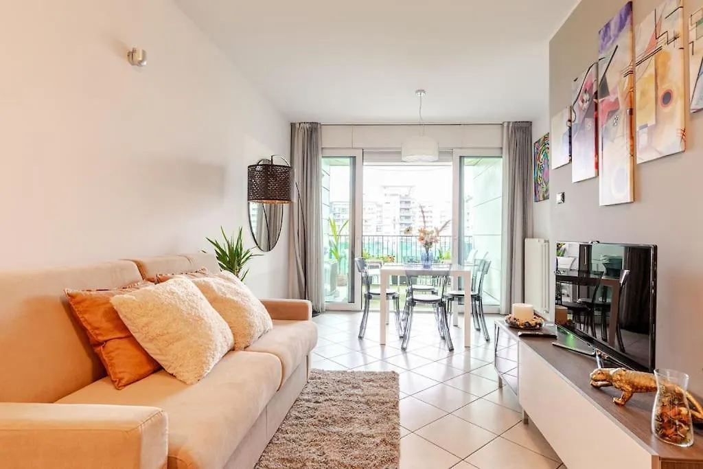 Oasi Di Relax Con Box Privato E Balcone, Vicino M1 Apartment Milan