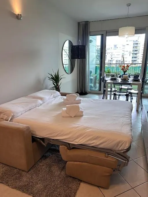 Apartamento Oasi Di Relax Con Box Privato E Balcone, Vicino M1 Milán Italia